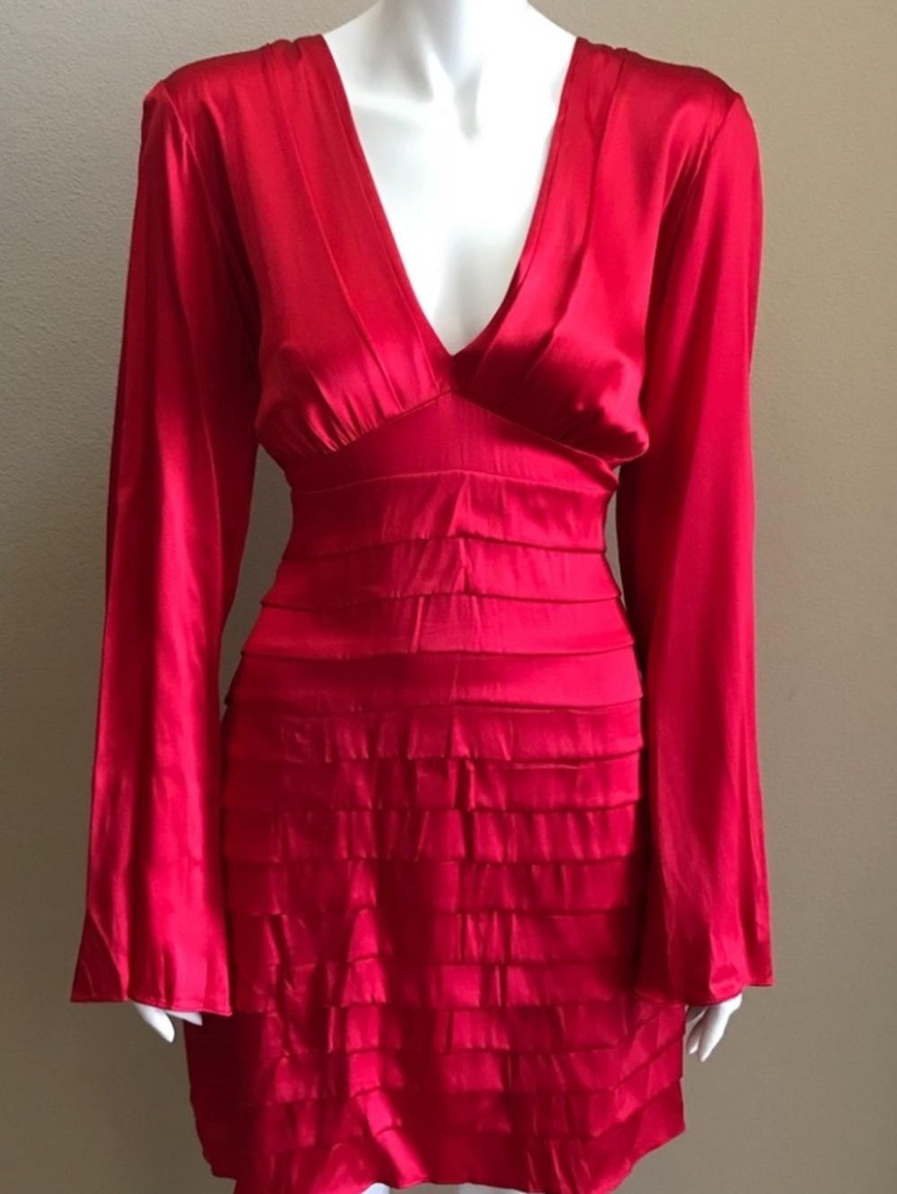 ♥️HALE BOB♥️SILK MINI♥️NWOT♥️